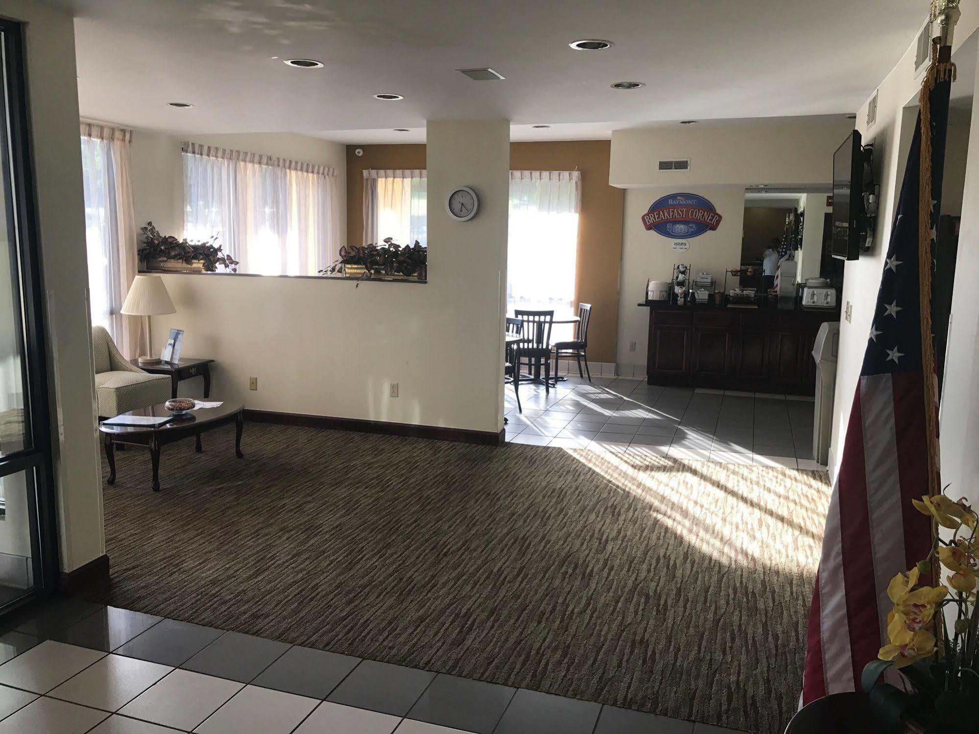 Baymont By Wyndham Cave City Exterior foto