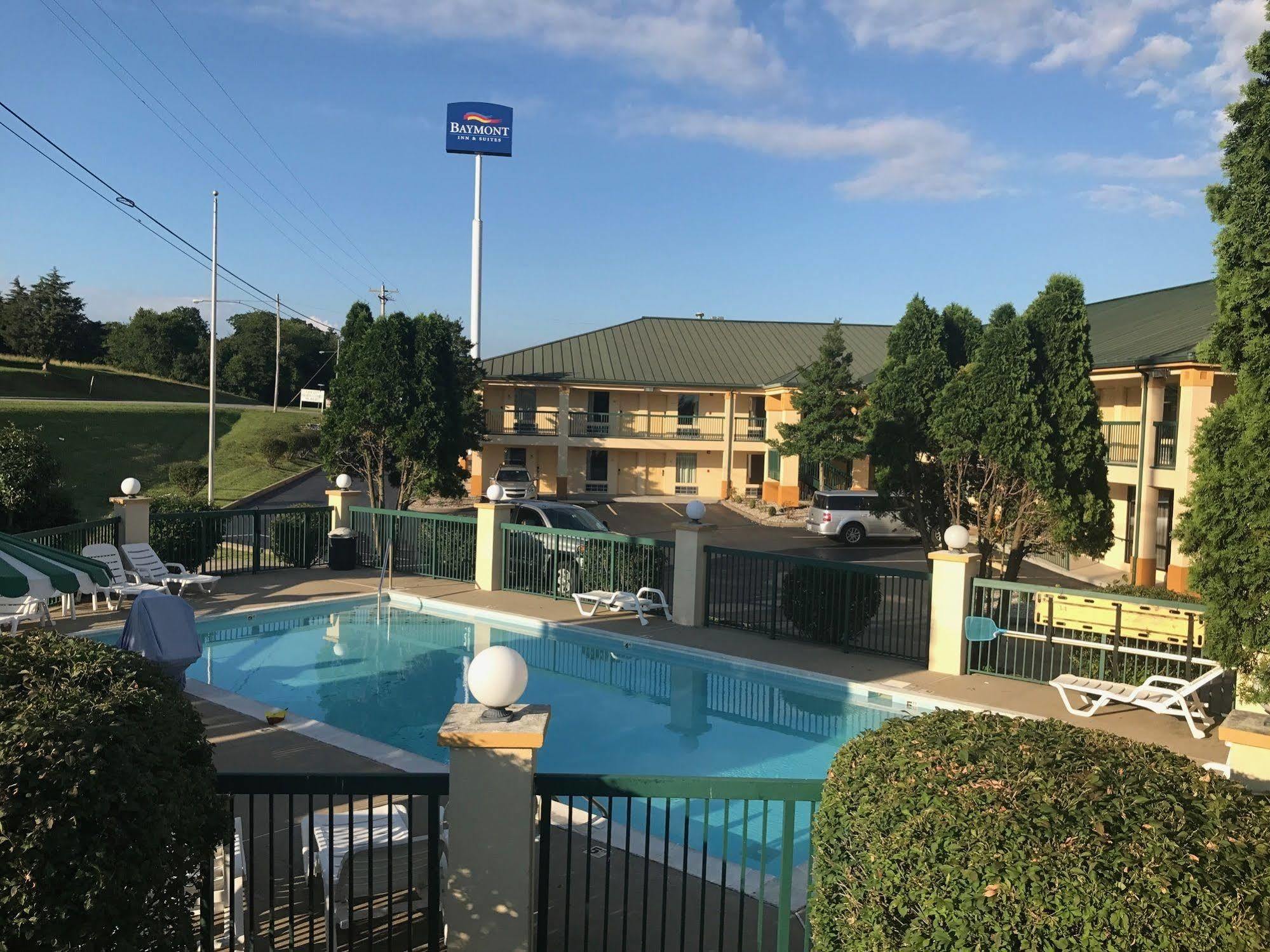 Baymont By Wyndham Cave City Exterior foto