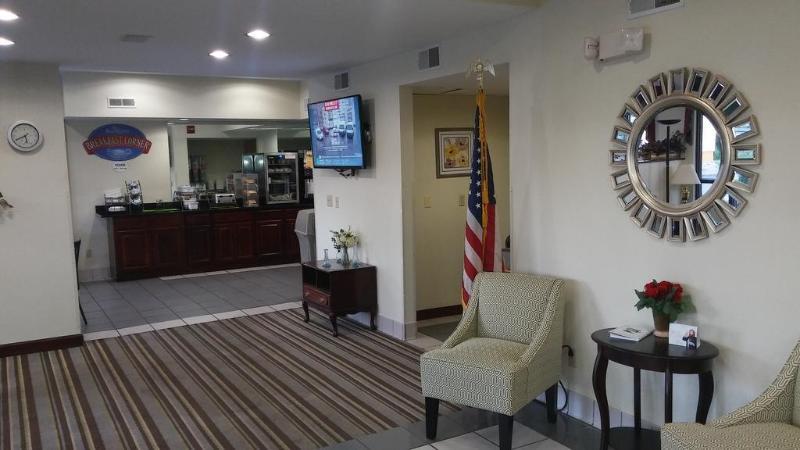 Baymont By Wyndham Cave City Exterior foto