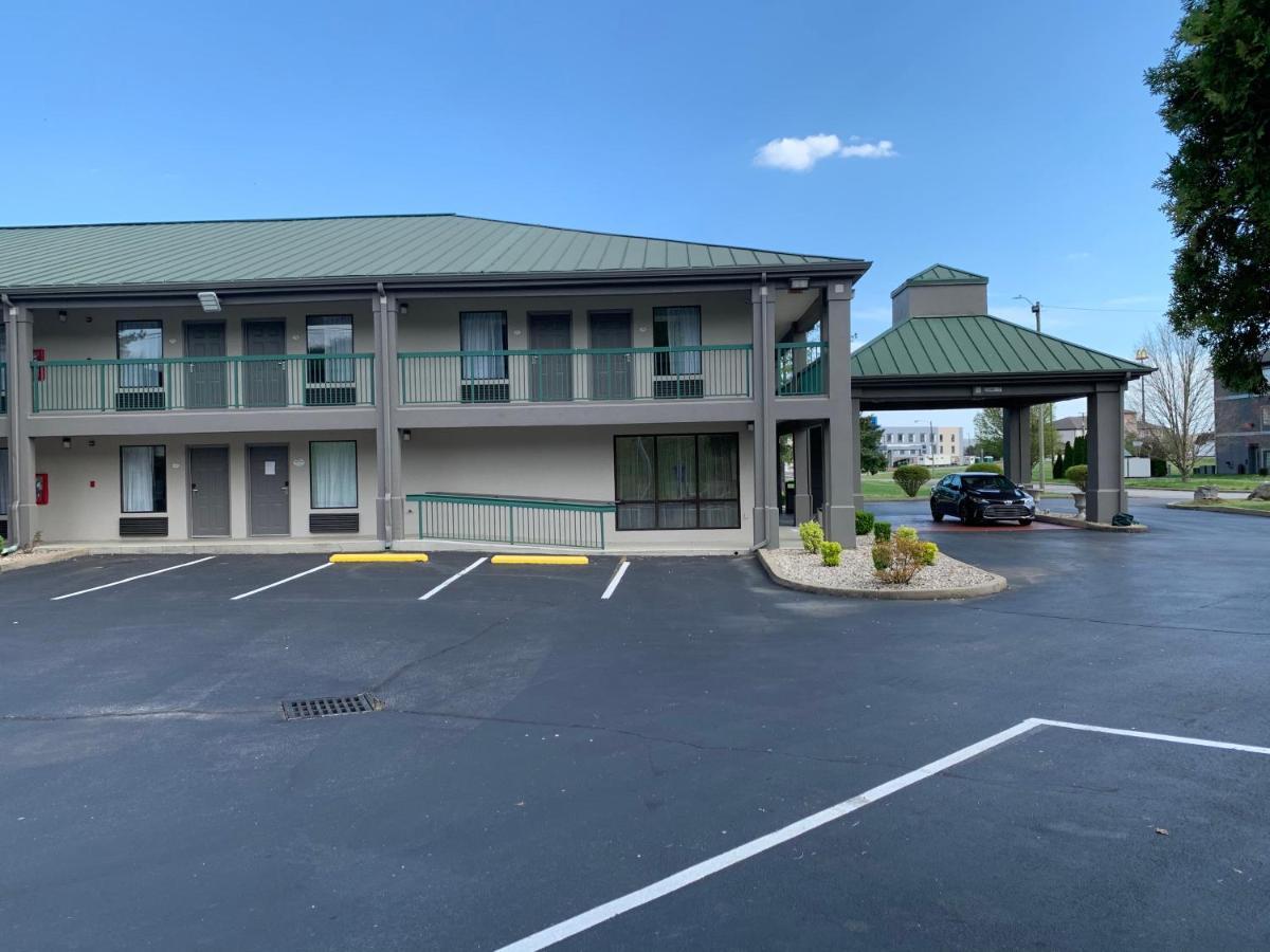 Baymont By Wyndham Cave City Exterior foto